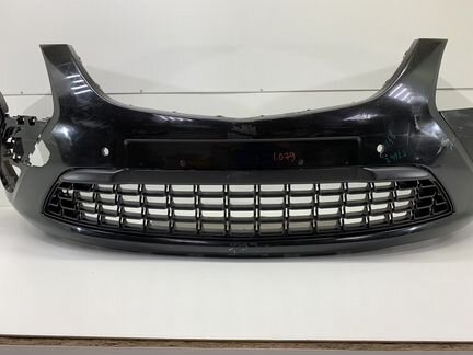 Бампер передний Опель Зафира С C Ц