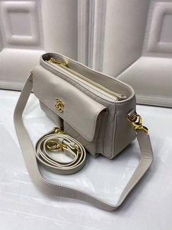 Сумка Chanel 19