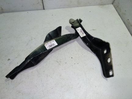 Петля капота передняя левая Peugeot 308 2007-2011