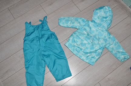 Полукомбинезон, куртка, пинетки 80 размер