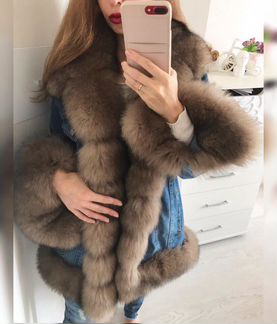 Куртка джинсовая в песцом