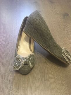 Туфли на танкетке