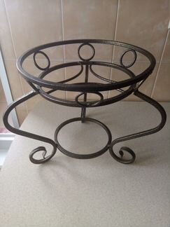 Подставка под цветы