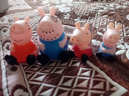 Набор Маша и Медведь и Кухня Свинки Пеппы