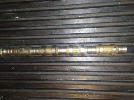 Распредвал выпускной Ssangyong Kyron D20DT