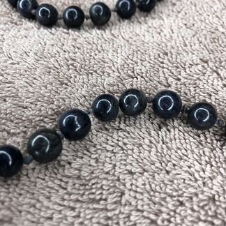 Бусы из натурального камня