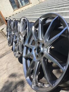 Стильные современные диски Rays R18 5-100