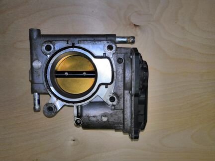 Дроссельная заслонка с обогревом Ford Escape 2008