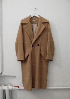 Пальто бренда Форма