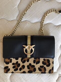 Сумочка Pinko на цепочке