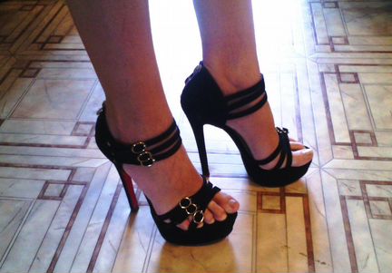 Босоножки р.34