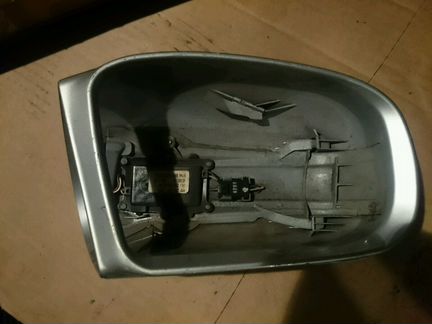 Корпус зеркала правого Mercedes S 220