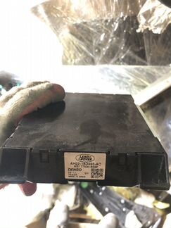 Блок управления климатом AH22-18D493-AC