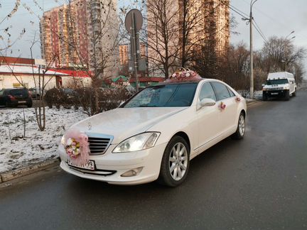 Аренда мерседес 221 белый