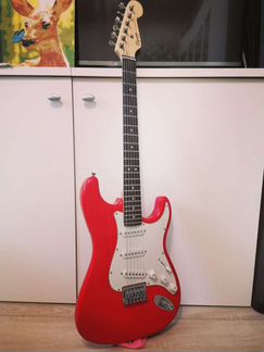 Электрогитара fender squier Bullet Stratocaster