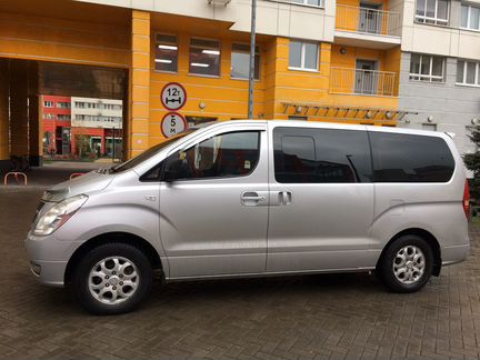 Hyundai Grand Starex 2.5 AT, 2009, 191 200 км