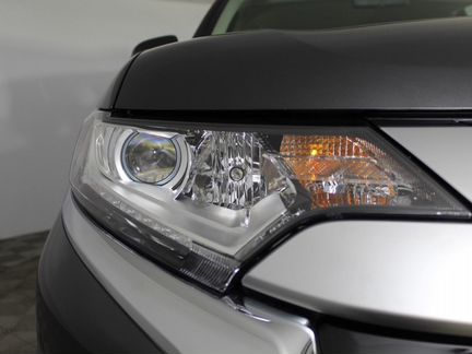 Mitsubishi Outlander 2.0 CVT, 2020