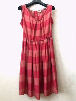 Платье Burberry р-р 40 It (S) шёлк