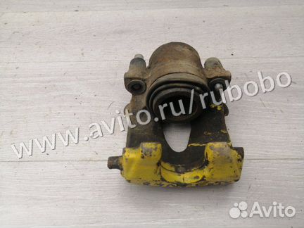 Суппорт передний правый Skoda Octavia A5 BSE 2007