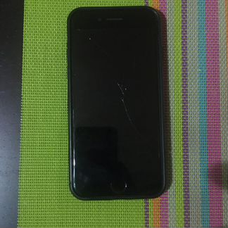 Телефон iPhone 7 32g
