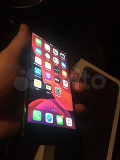 Телефон iPhone 7 plus