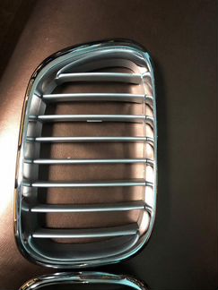 Решётки в капот бмв е53 до рестайлинг титан