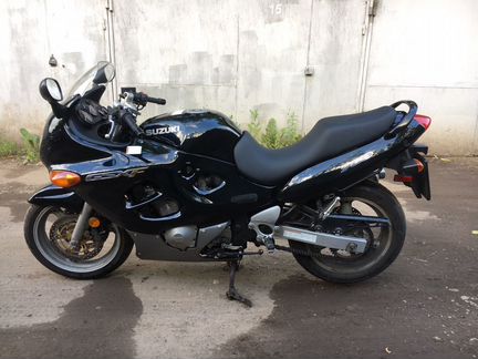 Suzuki GSX750F Katana