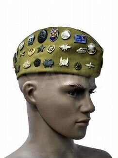 Пилотка солдатская со значками
