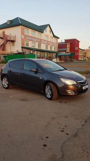 Opel Astra 1.6 МТ, 2012, 111 000 км