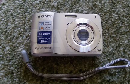 Компактный фотоаппарат Sony