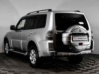 Митсубиси паджеро 4 2011. Mitsubishi Pajero 2011. Паджеро 4 2011. Мицубиси Паджеро 2011. Митсубиси Паджеро 2011 года.