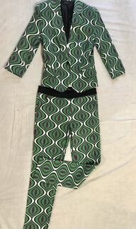 Костюм женский