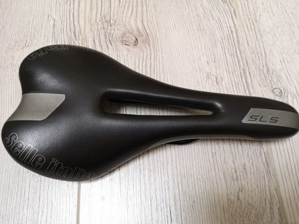 Седло Selle Italia SLS flow 220 грамм почти идеал