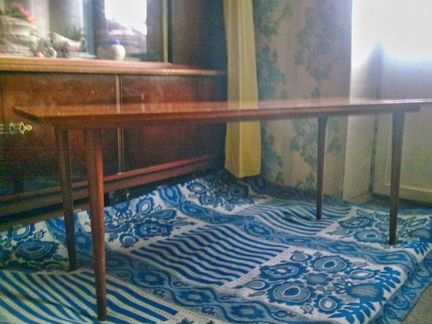 Советский журнальный столик 50Х130, ножки - 48 см