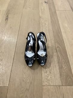 Stuart weitzman босоножки 38.5