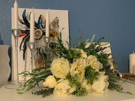 Композиция из искусственных цветов. Декор. Свадебн