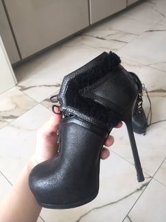 Ботильоны Yves Saint Laurent оригинал