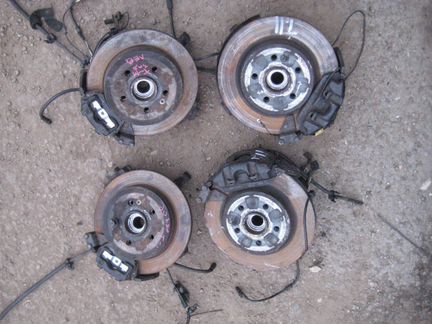 Mercedes W163 кулак поворотный тормозной