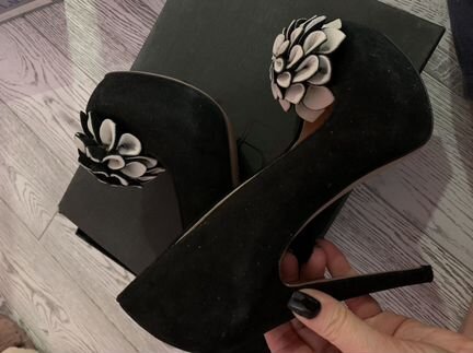 Чёрные итальянские замшевые туфли renzi