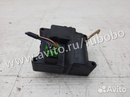 Актуатор печки Mitsubishi Carisma DA1A 4G92 2002
