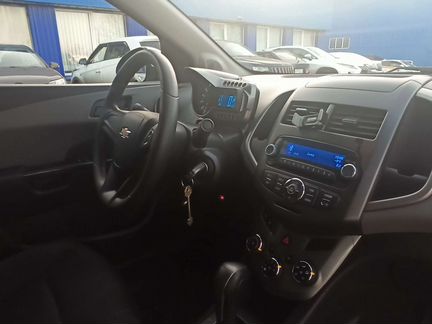 Chevrolet Aveo 1.6 AT, 2012, 107 364 км