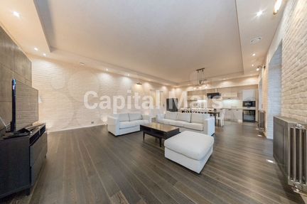 4-к квартира, 160 м², 7/9 эт.