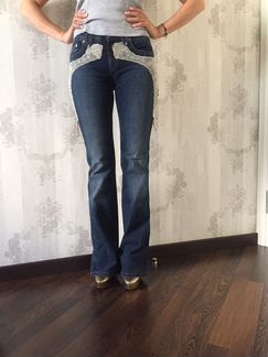 Джинсы Blumarine