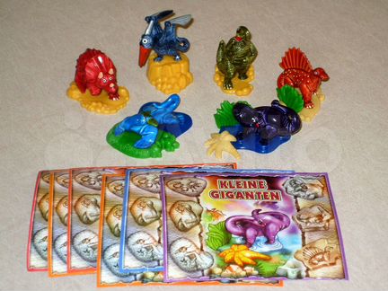 Киндер динозавры