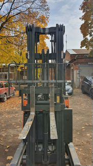 Штабелер бу самоходный,ричтрак бу,погрузчик на 7,5