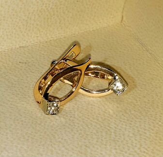 Серьги золотые с бриллиантами