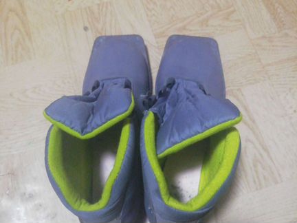 Лыжные ботинки