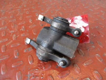 Рокерный вал Даф хф 95 (DAF XF 95) 1316542