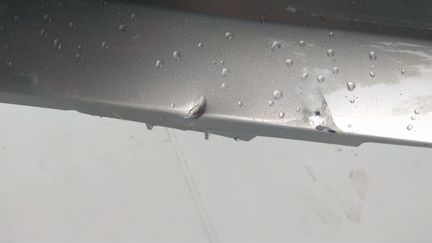 Накладка откидного борта Peugeot 3008