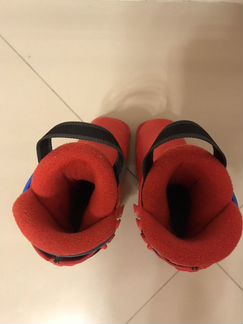 Детские горнолыжные ботинки